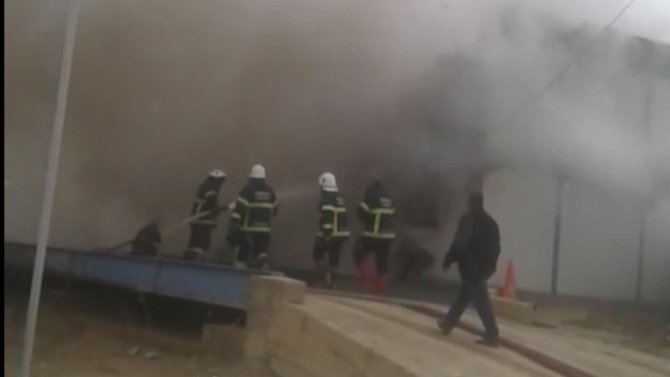 Kırıkkale'de İş yerinde çıkan yangın paniğe neden oldu