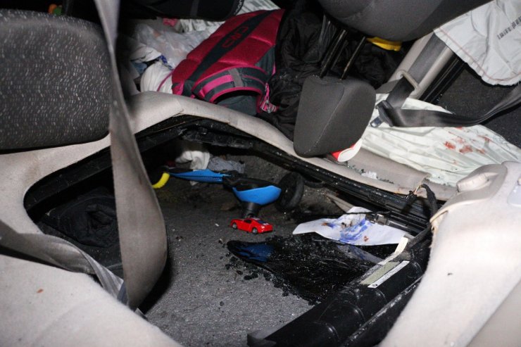 Zonguldak'ın Ereğli ilçesinde Otomobil takla attı: 3 yaralı