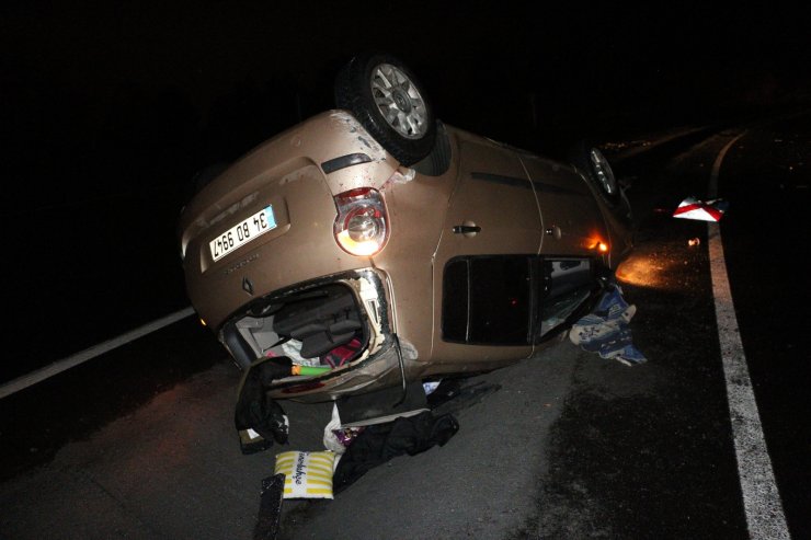 Zonguldak'ın Ereğli ilçesinde Otomobil takla attı: 3 yaralı