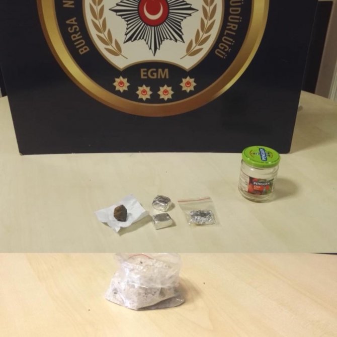 Bursa'da yapılan uyuşturucu operasyonunda 1 kişi gözaltına alındı