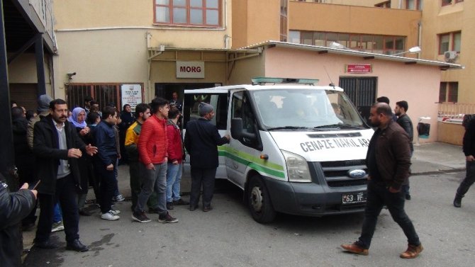Şanlıurfa'da dengesini kaybederek sulama kanalına düşen çocuk hayatını kaybetti