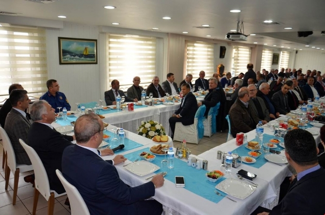 Vali Yıldırım: "Muhtarlarımız bizim elimiz ayağımızdır"