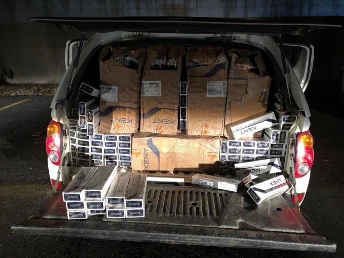 Van’da polis ekiplerince 20 bin paket kaçak sigara ele geçirildi