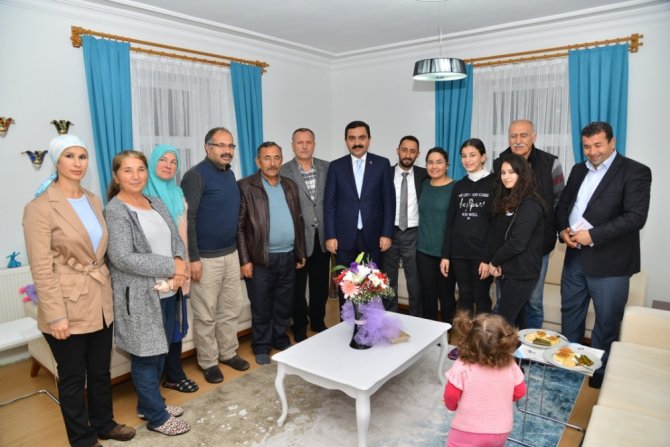 Yaşar Bahçeci: “Kırşehir’e sunulan hizmetler bir çok belediye tarafından örnek alınıyor”