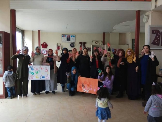 Muş'un Bulanık ilçesinde 25 Kasım Kadına Yönelik Şiddetle Mücadele Günü