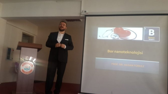 Prof. Dr. Türkez, Öğrencilere Bor Nanoteknolojisini Anlattı