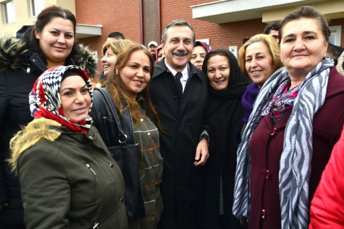 Tepebaşı Belediye Başkanı Dt. Ahmet Ataç bilgilendirme toplantılarına devam ediyor