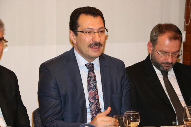 AK Parti Genel Başkan Yardımcısı Yavuz: "Genel merkezimiz çalışmasını sürdürüyor"