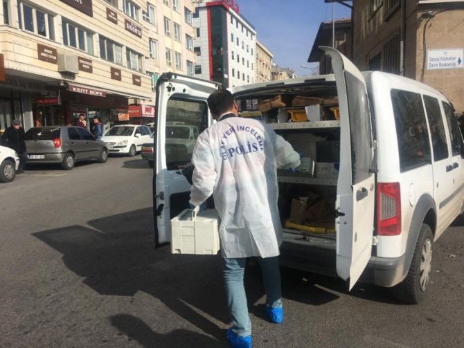 Kayseri'de bunalıma giren bir kişi silahla intihar etti