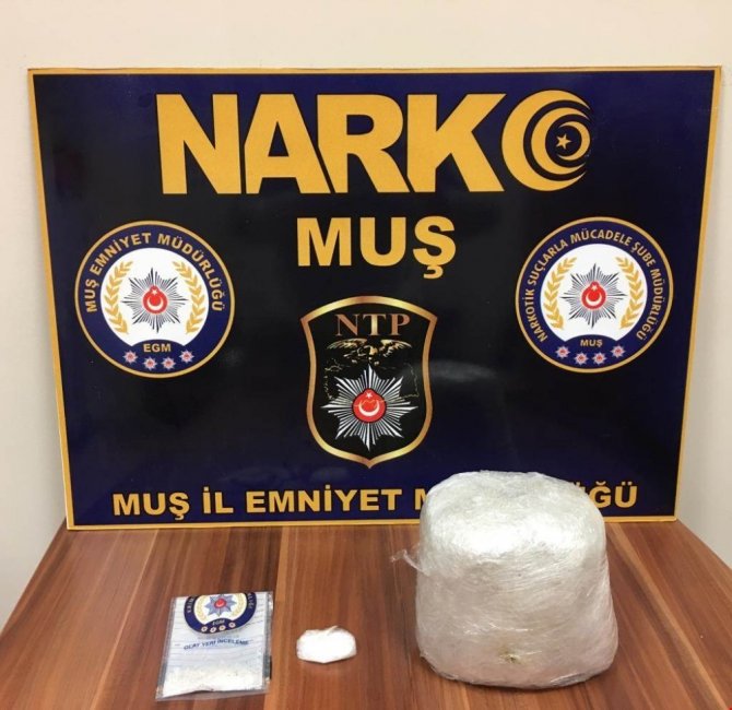 Muş'ta polis ekiplerince uyuşturucu operasyonu: 3 tutuklama