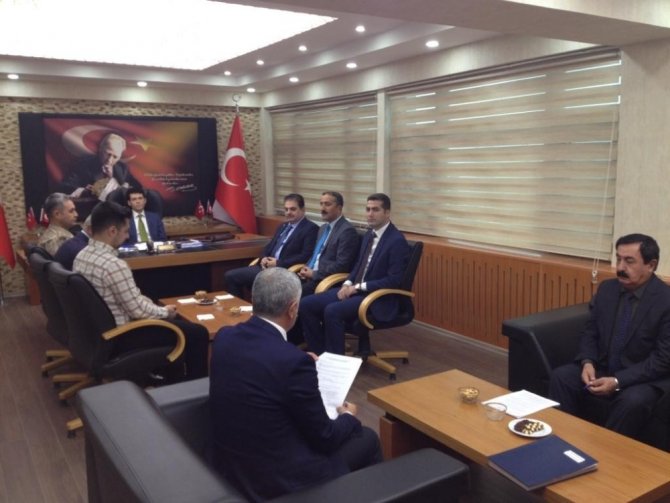 Muş'un Varto ilçesinde "kışa hazırlık" toplantısı yapıldı