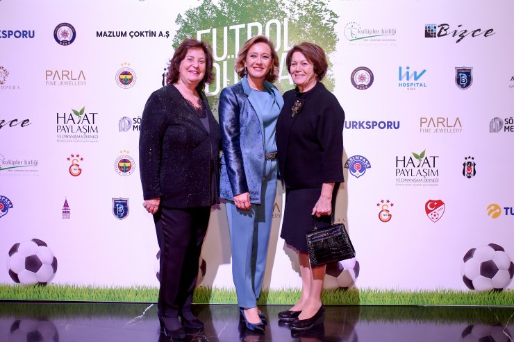 Revna Demirören: "Engelli çocukların daha iyi eğitim alması ve yaşam sürmeleri için el ele verdik"   