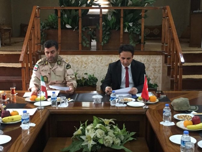 Van'ın Çaldıran Kaymakamı Dundar, sınır güvenliği toplantısına katıldı