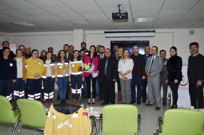 Duru: "Acil sağlık hizmetleri personeli her türlü takdirin üzerindedir"