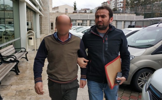 İnşaattan malzeme hırsızlığından yakalandı, hasta kızını doktora götürmek için çaldığını öne sürdü