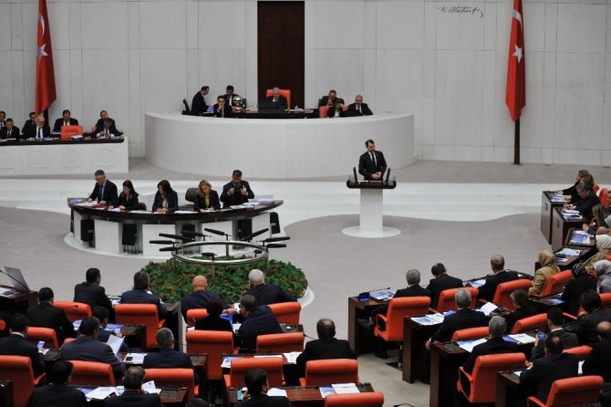 Bakan Albayrak: "Aralık ayında da enflasyonla mücadelede devam edecek"