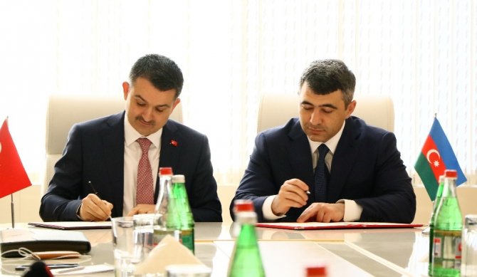 Bekir Pakdemirli Tarım Sigortaları Alanında İşbirliği Protokolü İmza Törenine katıldı