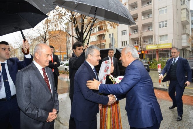 İçişleri Bakan Yardımcısı Mehmet Ersoy: “Türk-İş Başkanı açıklamalarını tehlikeli buluyorum”