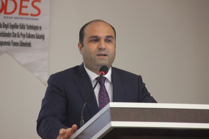 Bingöl’de ‘Gelin Engelleri Birlikte Aşalım’ projesi kapsamında "Erişebilirlik" konferansı verildi