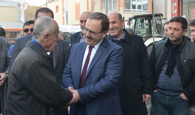 Samsun Büyükşehir Belediye Başkanı Zihni Şahin çalışmaları yerinde inceledi