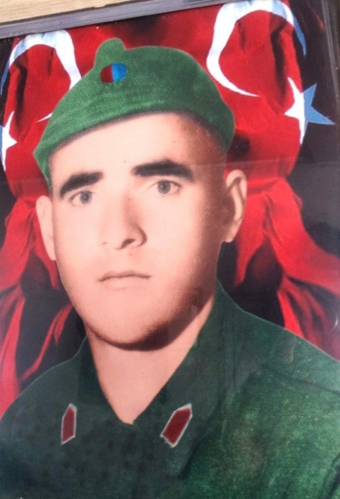 Şehit Zeki Şahin'in ismi mezun olduğu okula verildi