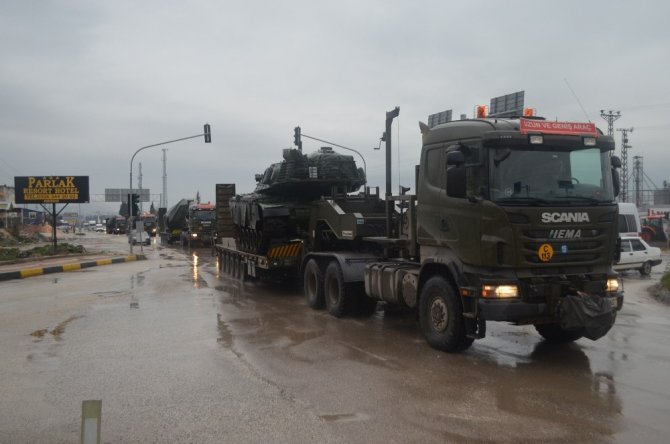 Suriye sınırına askeri sevkiyat sürüyor 13 Aralık 2018