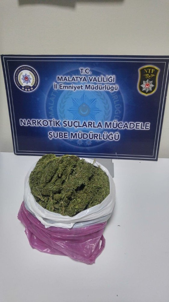 Malatya'da narkotik ekiplerinin uyuşturucu tacirlerine göz açtırılmıyor