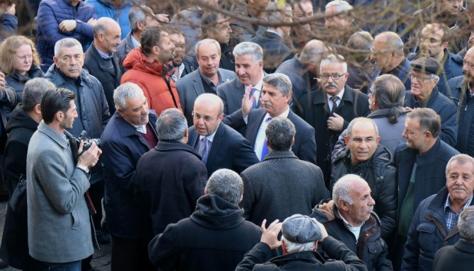 Selahattin Ekicioğlu : “Halk seçimler sonrasında da yönetimde söz sahibi olmalıdır"