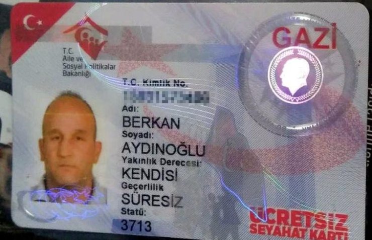 Gazi oğlunu, minibüsten indiren şoför: 'Ananı taşıyorum, babanı taşıyorum, bir de seni mi taşıyacağım?'