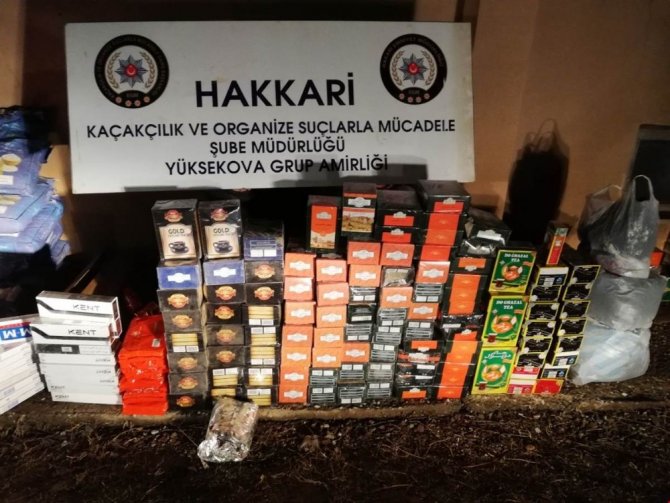 Hakkari'de sürdürülen çalışmalar kapsamında çok sayıda gümrük kaçağı malzeme ele geçirildi