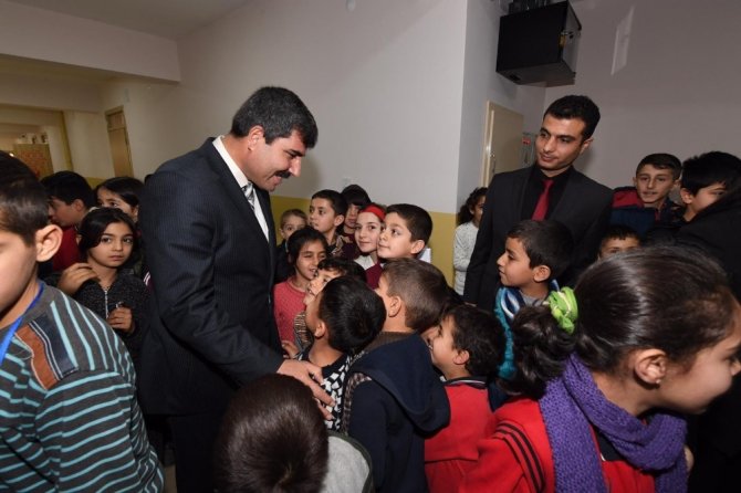 Muş Belediye Başkanı Başkan Asya, öğretmenlerle bir araya geldi