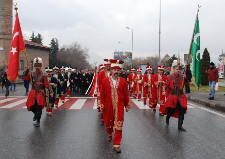 ÜLKÜ Ocakları Kayseri İl Başkanlığı Sarıkamış şehitleri için yürüdü