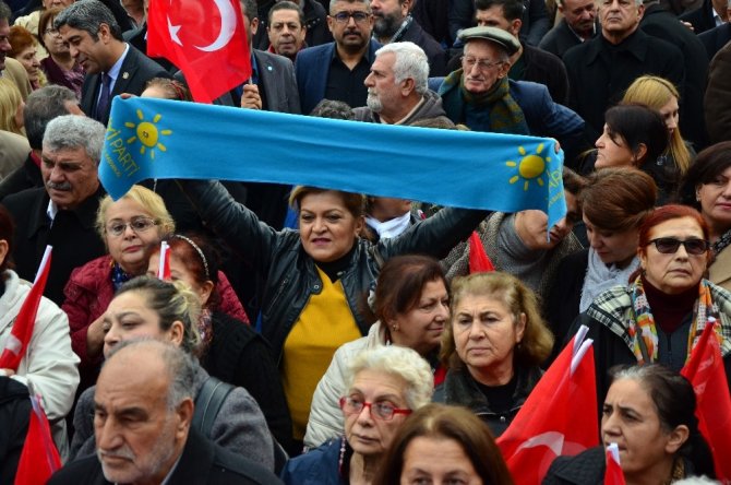 CHP Adana Büyükşehir Belediye Başkan adayı Karalar: "Partici değil, harbici başkan olacağız"