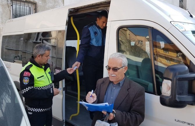 Muğla'nın Milas ilçesinde okul servisleri mercek altında