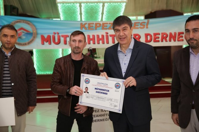 Türel, Antalya'da inşaat sektöründe en büyük yatırımcılarından biri Büyükşehir Belediyesidir