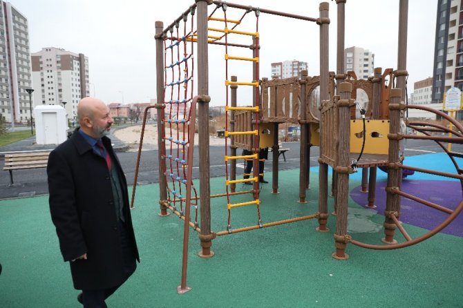 Çolakbayrakdar, "Vatandaşlarımızın yaşamaktan keyif alacağı bir Kocasinan inşa ediyoruz"