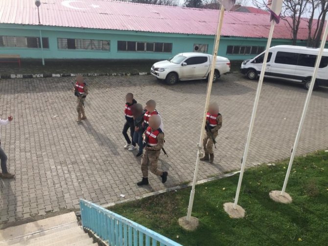 Diyarbakır'ın Silvan ilçesinde gerçekleştirilen operasyonda bir terörist yakalandı