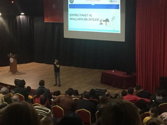 Özel güvenlik görevlilerine Güvenli Okul Projesi kapsamında eğitim verildi.