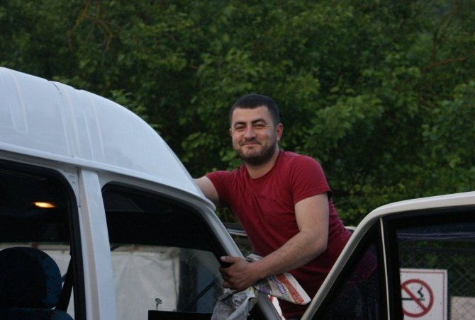 Trabzon'un Akçaabat ilçesinde trafik kazası: 1 ölü, 1 yaralı