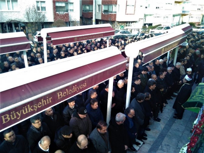 MHP eski Eskişehir İl Başkanı Ahmet Korkmaz, cenaze namazının ardından ebediyete uğurlandı