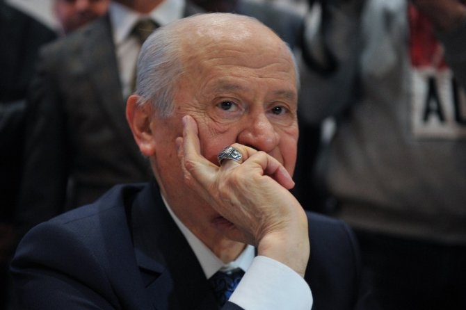 Devlet Bahçeli:Cumhurbaşkanlığı Hükümet Sistemi'ne tam desteğimizi sürdürüyoruz"