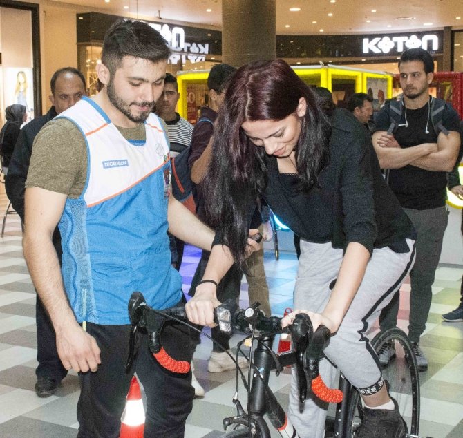 Optimum Alışveriş ve Eğlence Merkezi Spor Festivali'ne ev sahipliği yaptı.