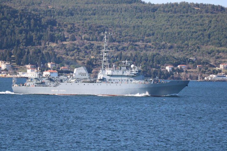 Rus savaş gemisi "Ivan Khursk', Marmara Denizi'ne doğru yol aldı