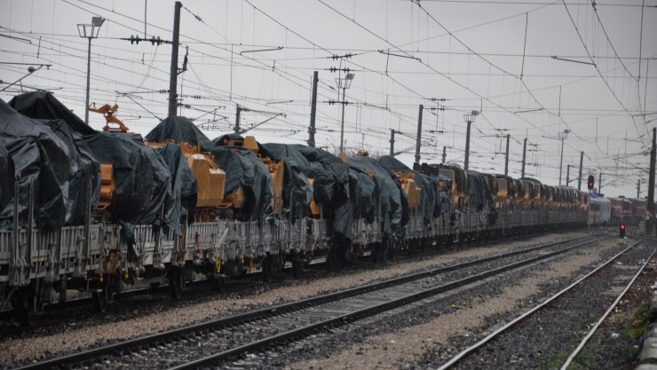 Suriye sınırına zırhlı personel taşıyıcı (GZPT) sevkiyatı