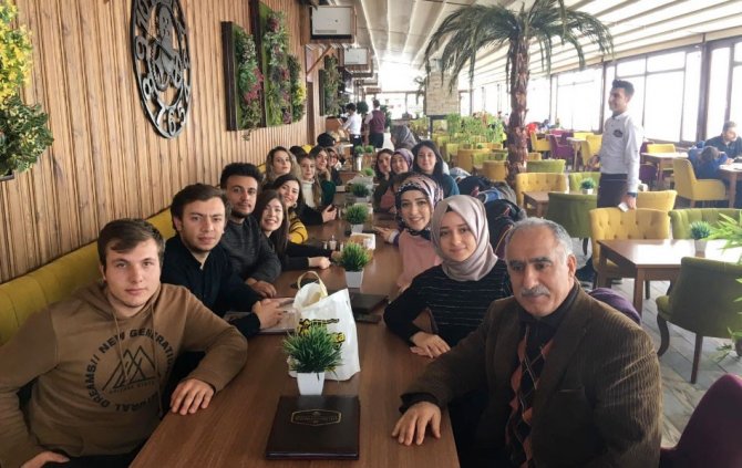 Atatürk Üniversitesi Kazım Karabekir Eğitim Fakültesi öğrencilerinden anlamlı gezi