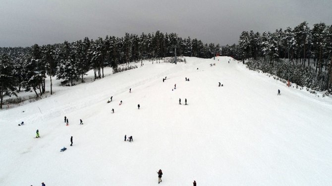 Kars Valisi Öksüz: “Vatandaşlarımızdan özür dileriz, kayak merkezimizde her şey normale döndü”