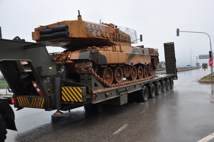 Suriye sınırına tank sevkiyatı "tankların bulunduğu konvoy Gaziantep'in islahiye ilçesine ulaştı"