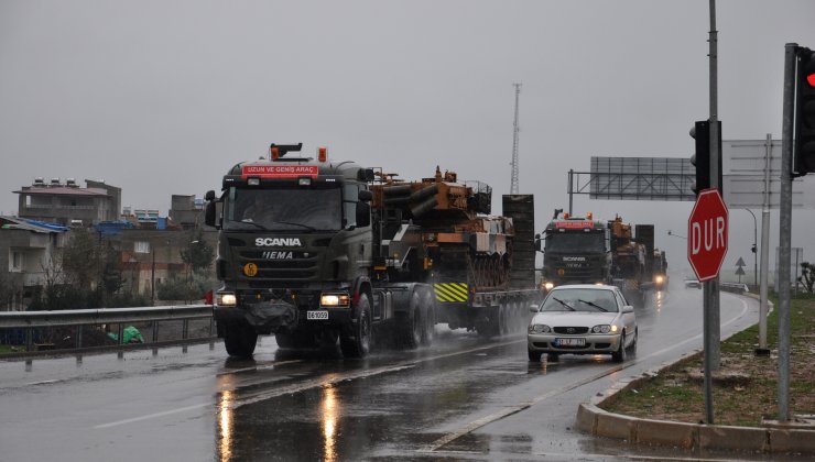 Suriye sınırına tank sevkiyatı "tankların bulunduğu konvoy Gaziantep'in islahiye ilçesine ulaştı"