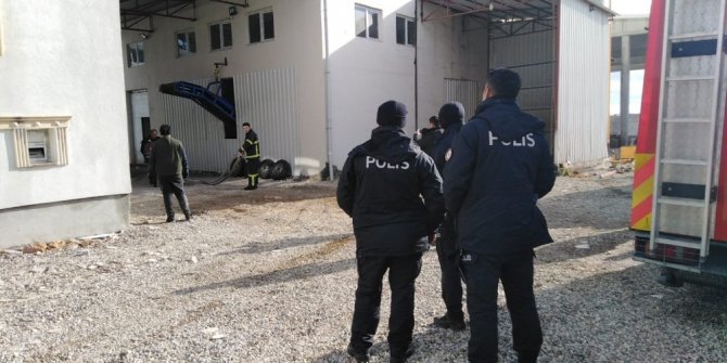 Adıyaman'da, bir fabrikada çıkan yangın paniğe neden oldu