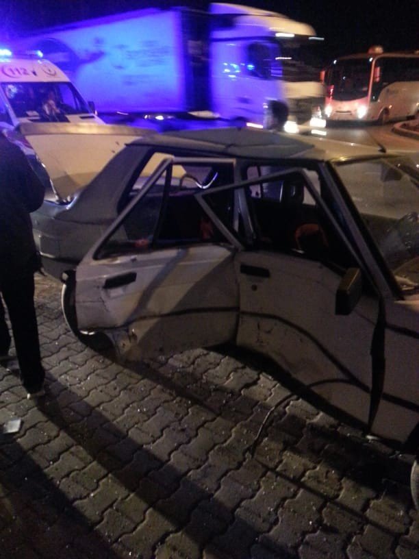 Ordu'nun Fatsa ilçesinde meydana gelen trafik kazasında 3 kişi yaralandı.